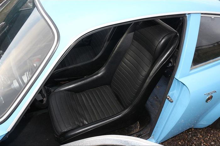 Abarth Simca 1300 Longnose Restoration - Photographs by: AMPaquete